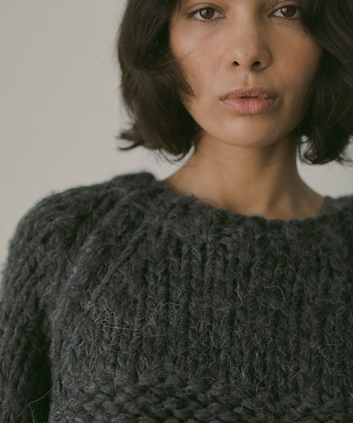 ブラッシュドハーフスリーブハンドニットプルオーバー（ニット