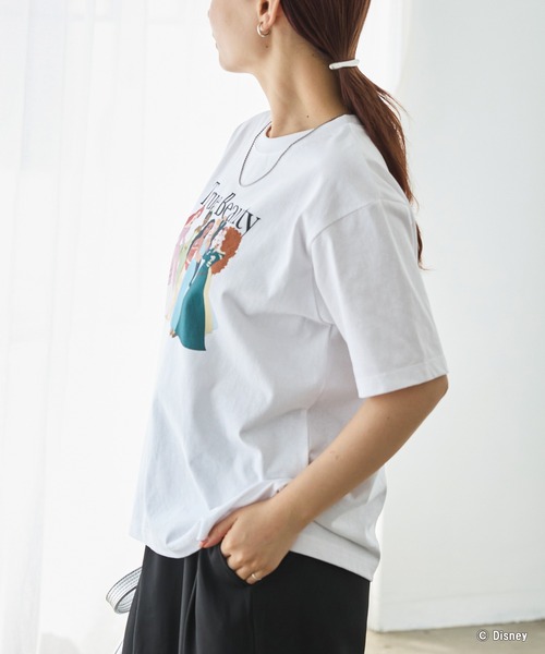 LAVEANGE(ラビアンジェ)の「ディズニープリンセス/プリントTシャツ(Tシャツ/カットソー・レディース・ホワイト/ブラック・4L/3L/LL/M/5L)」の5枚目の写真