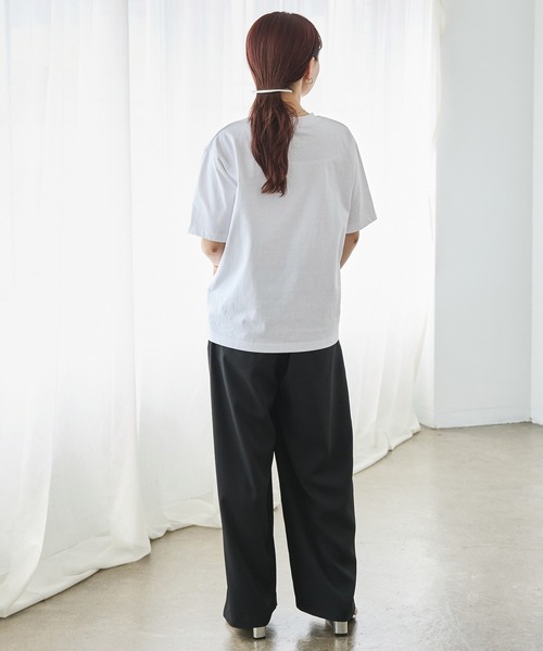 LAVEANGE(ラビアンジェ)の「ディズニープリンセス/プリントTシャツ(Tシャツ/カットソー・レディース・ホワイト/ブラック・4L/3L/LL/M/5L)」の11枚目の写真