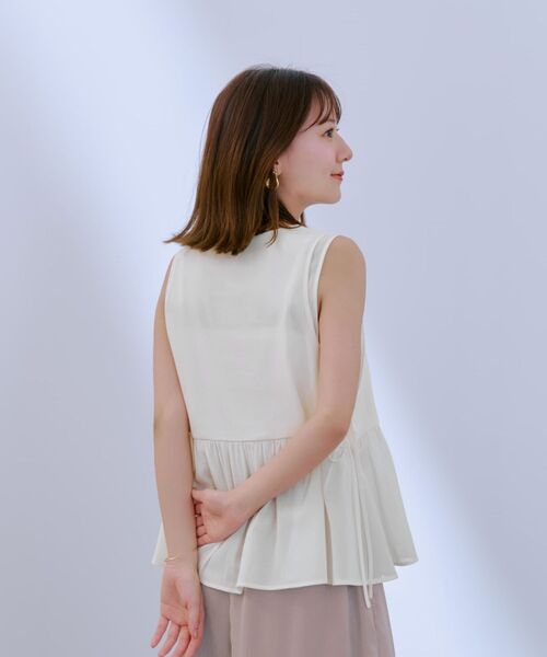 COHINA(コヒナ)の「ローンペプラムブラウス 【低身長・小柄女性】(シャツ/ブラウス・レディース・ホワイト/ブルー・ONE SIZE)」の5枚目の写真