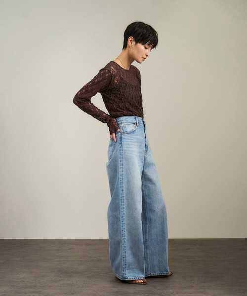 SALON adam et rope'（サロン アダム エ ロペ）の「USAコットンセンタープレスバギーデニム［セットアップ対応］（デニムパンツ・レディース・チャコールグレー/サックスブルー/ブルー系その他6・S/M）」の8枚目の写真