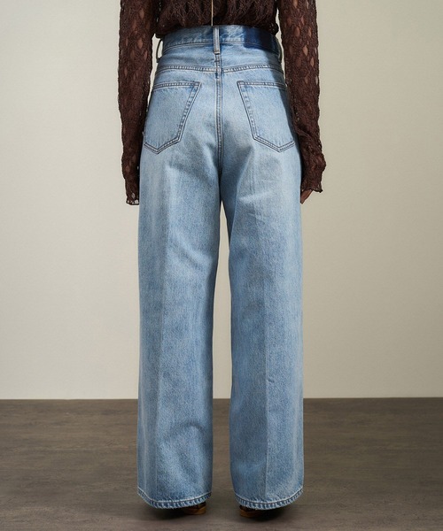 SALON adam et rope'（サロン アダム エ ロペ）の「USAコットンセンタープレスバギーデニム［セットアップ対応］（デニムパンツ・レディース・チャコールグレー/サックスブルー/ブルー系その他6・S/M）」の17枚目の写真