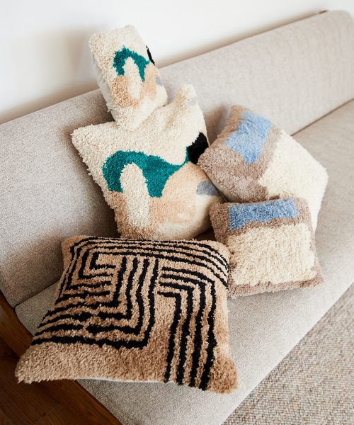 journal standard Furniture （ジャーナルスタンダードファニチャー）の「STOKES CUSHION　ストークス クッションカバー 45cm（クッション/クッションカバー・レディース・ブラウン・FREE）」の13枚目の写真