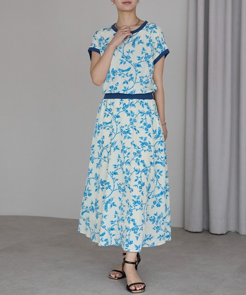 PREFERIR（プレフェリール）の「ボタニカルプリントワンピース/M,Lツーサイズ（ワンピース・レディース・オフホワイト/ブラック・LARGE/MEDIUM）」の2枚目の写真