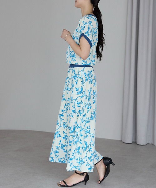 PREFERIR（プレフェリール）の「ボタニカルプリントワンピース/M,Lツーサイズ（ワンピース・レディース・オフホワイト/ブラック・LARGE/MEDIUM）」の4枚目の写真