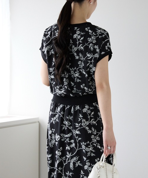PREFERIR（プレフェリール）の「ボタニカルプリントワンピース/M,Lツーサイズ（ワンピース・レディース・オフホワイト/ブラック・LARGE/MEDIUM）」の18枚目の写真