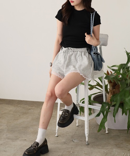 ROOPTOKYO(ループトウキョウ)の「Lace Docking Sweatshirt Shorts / レースドッキングスウェット ショートパンツ(スウェットパンツ・レディース・ブラック/ホワイト/ライトグレー/ブルー・FREE)」の18枚目の写真