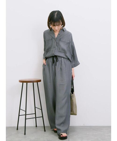 Samansa Mos2 blue（サマンサモスモスブルー）の「【接触冷感】クールデニムイージーパンツ（その他パンツ・レディース・グレー/ブルー/ネイビー・F）」の9枚目の写真