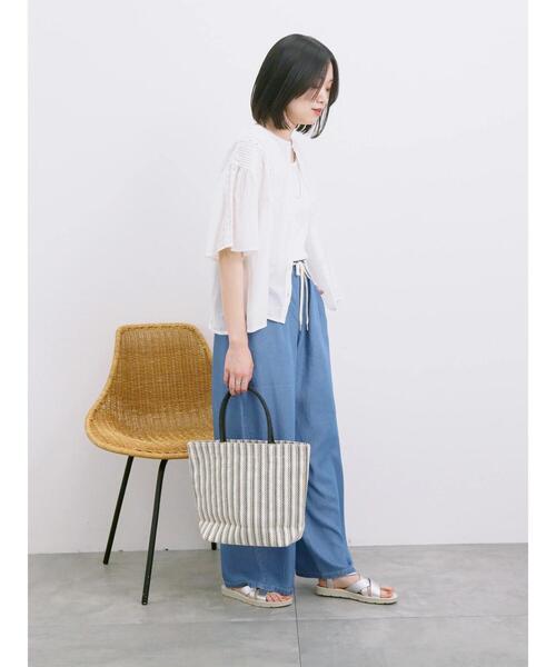 Samansa Mos2 blue（サマンサモスモスブルー）の「【接触冷感】クールデニムイージーパンツ（その他パンツ・レディース・グレー/ブルー/ネイビー・F）」の19枚目の写真