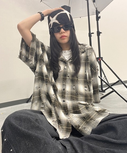 Figments（フィグメンツ）の「ダメージフード半袖チェックシャツ（シャツ/ブラウス・レディース・ブラック/ブラウン・FREE）」の18枚目の写真