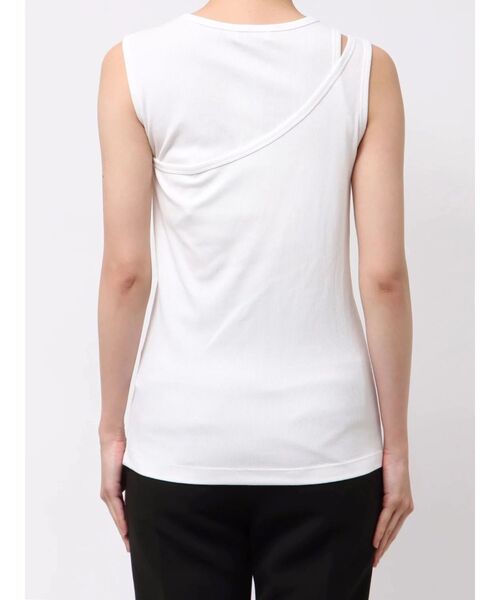 TONAL（トーナル）の「カップ付アシメリブタンク（タンクトップ・レディース・オフホワイト/ブラック/ピンク・MEDIUM）」の10枚目の写真