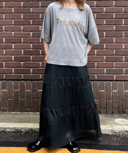 terrace(テラス)の「箔ロゴプリント天竺ニットトップス(ニット/セーター・レディース・サーモンピンク/杢グレー/オフホワイト/ブラック・MEDIUM)」の21枚目の写真