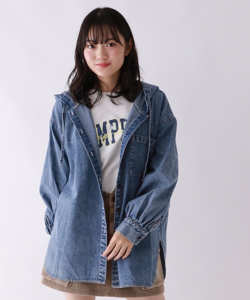 repipi armario（レピピ アルマリオ）の「デニムフードルーズシャツ（シャツ/ブラウス・キッズ・ブラック/ブルー・LARGE/MEDIUM/SMALL）」の2枚目の写真