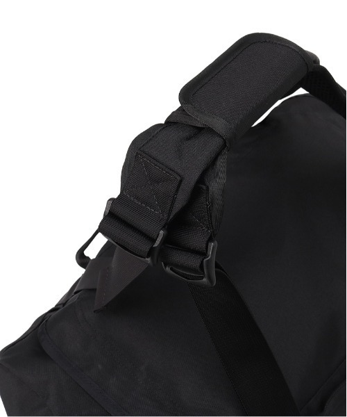 CHUMS（チャムス）の「【CHUMS/チャムス】 Recycle CHUMS 2way Boston Bag 35（ボストンバッグ・メンズ・ブラック/ブラック×ブラック・FREE）」の11枚目の写真