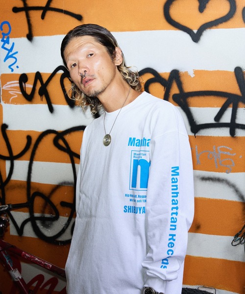TENGA（テンガ）の「MR×TENGA×USC LONG SLEEVE T-SHIRT White（Tシャツ/カットソー・メンズ・ホワイト・LARGE/MEDIUM）」の3枚目の写真