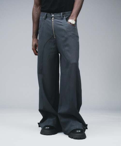 ANDER HUNK（アンダーハンク）の「Seem Design Polyester Baggy Slacks / シームデザインポリエステルバギースラックス（スラックス・メンズ・ブラック/チャコールグレー・SMALL/LARGE/MEDIUM）」の6枚目の写真