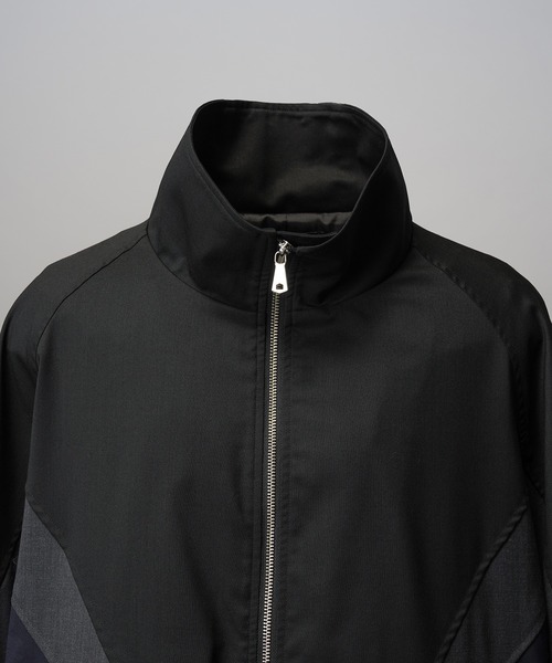 MAISON SPECIAL（メゾンスペシャル）の「《UNISEX》Wool Mixed Prime-Over Track Jacket/ウールミックスプライムオーバートラックジャケット【MAISON SPECIAL/メゾンスペシャル】（ブルゾン・メンズ・ブラック/ネイビー・1/2）」の18枚目の写真