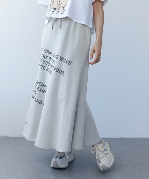 Cepica(セピカ)の「ロゴパッチフレアスカート(スカート・レディース・グレー/チャコールグレー・FREE)」の9枚目の写真