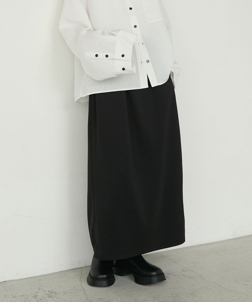 forksy.(フォルクシー)の「【forksy.】ダンボールパイピングポケットコクーンスカート(スカート・レディース・ライトグレー/モカ/ブラック・FREE)」の5枚目の写真