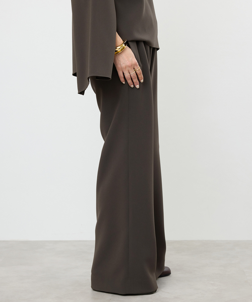 Deuxieme Classe(ドゥーズィエムクラス)の「Sofia イージーパンツ(その他パンツ・レディース・ネイビー/ブラウン・38/34/36)」の7枚目の写真