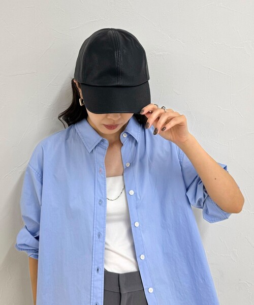 fredy emue（フレディエミュ）の「フェイクレザーキャップ（キャップ・レディース・ブラウン/ブラック・FREE）」の5枚目の写真