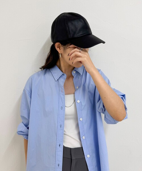 fredy emue（フレディエミュ）の「フェイクレザーキャップ（キャップ・レディース・ブラウン/ブラック・FREE）」の6枚目の写真