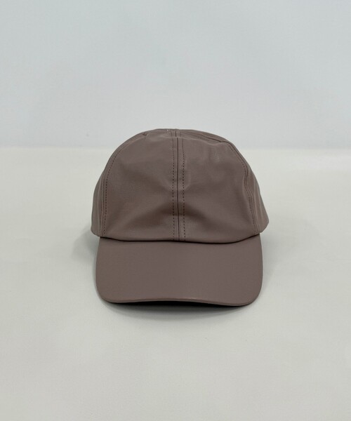 fredy emue（フレディエミュ）の「フェイクレザーキャップ（キャップ・レディース・ブラウン/ブラック・FREE）」の7枚目の写真