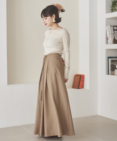 LAULEN(ローレン)の「inverted pleats ribbon long skirt /インバーテッドプリーツロングスカート(スカート・レディース・アイボリー/ブラック/ベージュ・M/S)」の8枚目の写真