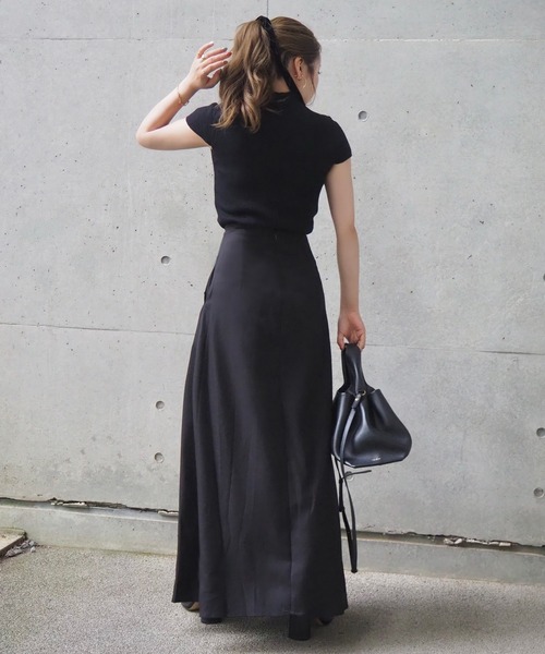 LAULEN(ローレン)の「inverted pleats ribbon long skirt /インバーテッドプリーツロングスカート(スカート・レディース・アイボリー/ブラック/ベージュ・M/S)」の20枚目の写真
