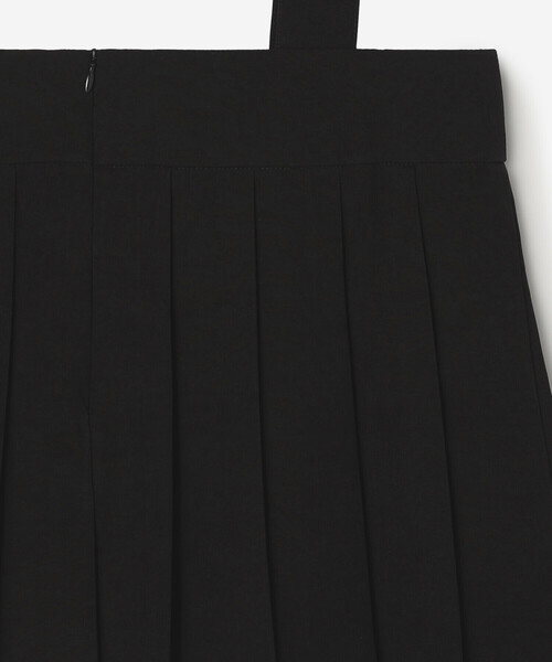Bshop（ビショップ）の「eunoia | プリーツ ベスト WOMEN（ベスト・レディース・ブラック・ONE）」の6枚目の写真