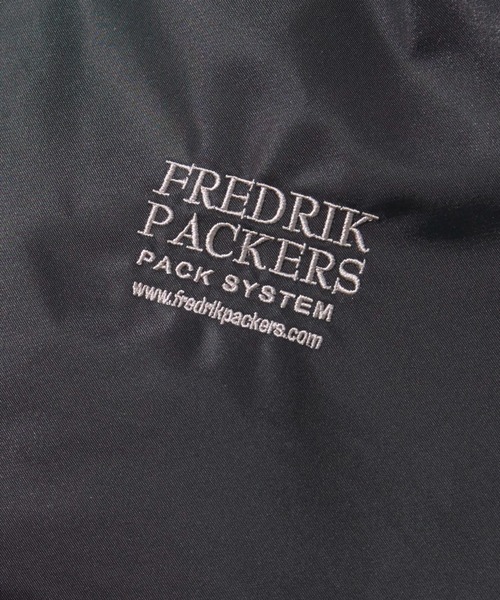 FREDRIK PACKERS（フレドリックパッカーズ）の「【FREDRIK PACKERS】≪別注≫POMELO　ライトナップサック/ナップザック 超軽量（バックパック/リュック・レディース・ブラック系その他3/チャコールグレー/ブラック系その他2/ブラック系1・FREE）」の7枚目の写真