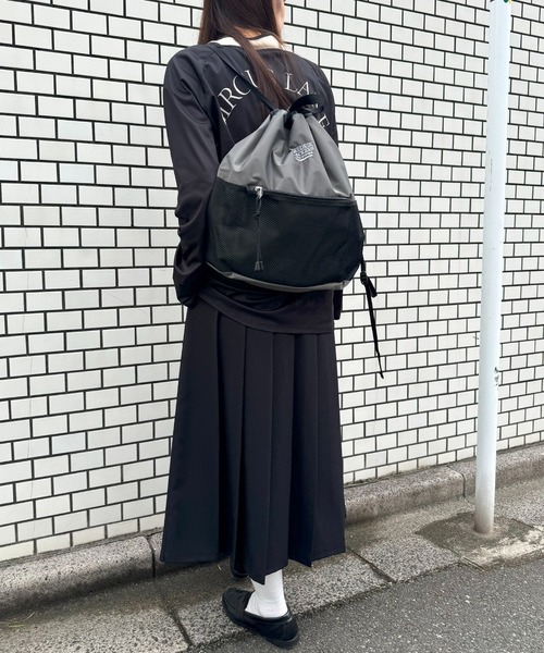 FREDRIK PACKERS(フレドリックパッカーズ)の「【FREDRIK PACKERS】≪別注≫POMELO ライトナップサック/ナップザック 超軽量(バックパック/リュック・レディース・ブラック系その他3/チャコールグレー/ブラック系その他2/ブラック系1・FREE)」の7枚目の写真