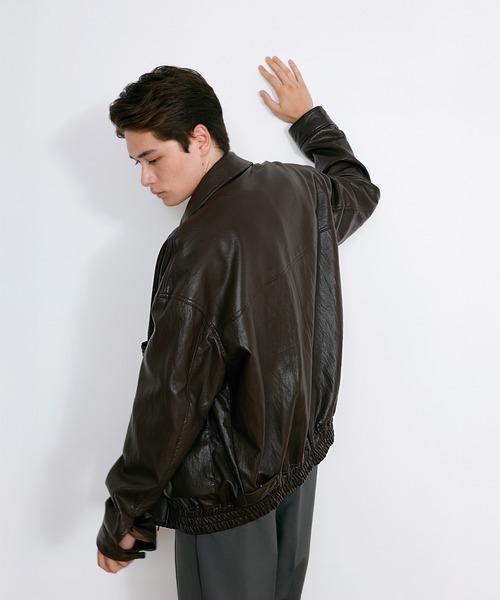 DRAW（ドロー）の「DRAW(ドロー) / ビッグシルエット フェイクレザーブルゾン（ユニセックス）（ブルゾン・メンズ・ダークウッド/ブラック・S/LARGE/MEDIUM/SMALL）」の5枚目の写真