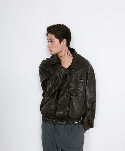 DRAW（ドロー）の「DRAW(ドロー) / ビッグシルエット フェイクレザーブルゾン（ユニセックス）（ブルゾン・メンズ・ダークウッド/ブラック・S/LARGE/MEDIUM/SMALL）」の9枚目の写真