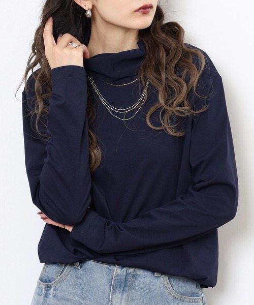 FUNALIVE(ファンアライブ)の「レディース タートルネック 無地 長袖 Tシャツ(Tシャツ/カットソー・レディース・チャコールグレー/ブラック/ネイビー/ホワイト・FREE)」の5枚目の写真