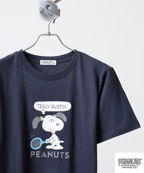 PEANUTS(ピーナッツ)の「PEANUTS プリント天竺半袖Tシャツ(Tシャツ/カットソー・メンズ・杢グレー/ブラック/ピンクベージュ/サーモンピンク/ライトカーキ/ネイビー・M/L/LL)」の1枚目の写真