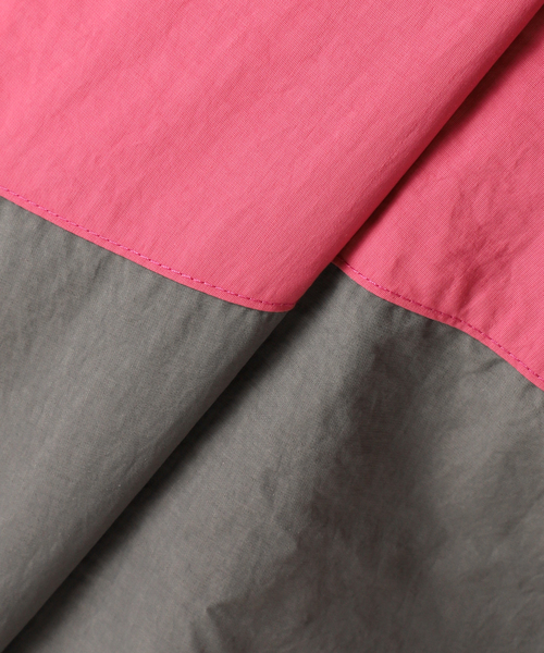 IENA（イエナ）の「LA HUTTE/ラ ユット カラーフードパーカー（マウンテンパーカー・レディース・ブラウン/ピンク・FREE）」の6枚目の写真