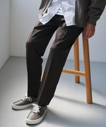 URBAN RESEARCH DOORS | 『仁村紗和さん着用』『UR TECH』完声テーパードトラウザー(その他パンツ)