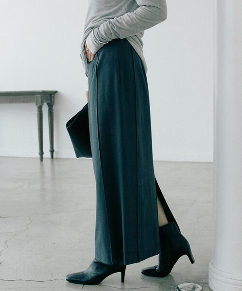 RIVE DROITE（リヴドロワ）の「【暖かく着れる】両面起毛ピンタックナロースカート（スカート・レディース・グレー/ブラウン/オフホワイト・36/38）」の2枚目の写真