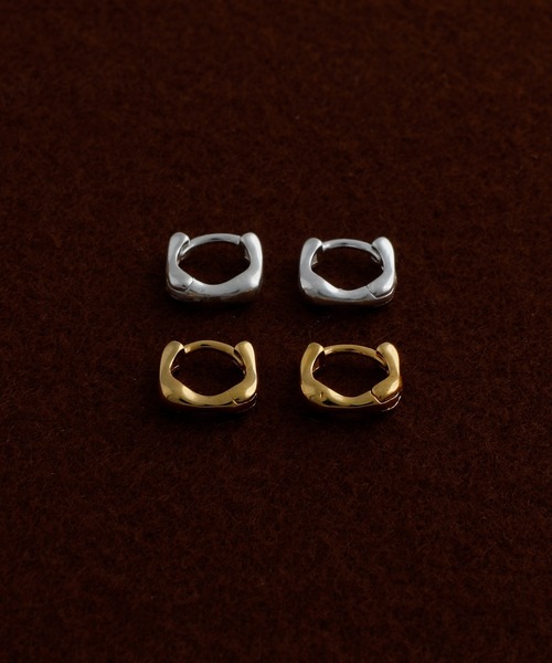 whoseA(フーシー)の「【silver925】SquareHoopPierce8mm/スクエアミニフープピアス8mm(ピアス(両耳用)・レディース・シルバー/ゴールド・FREE)」の4枚目の写真