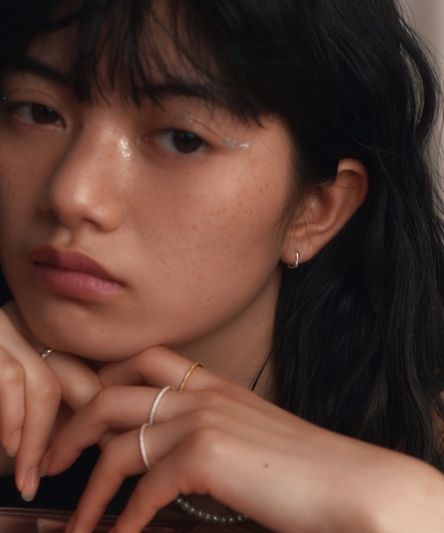 whoseA(フーシー)の「【silver925】SquareHoopPierce8mm/スクエアミニフープピアス8mm(ピアス(両耳用)・レディース・シルバー/ゴールド・FREE)」の12枚目の写真