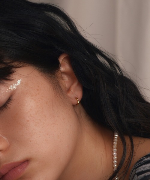 whoseA(フーシー)の「【silver925】SquareHoopPierce8mm/スクエアミニフープピアス8mm(ピアス(両耳用)・レディース・シルバー/ゴールド・FREE)」の18枚目の写真