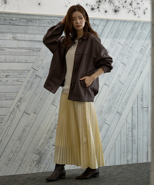 abahouse mavie（アバハウスマヴィ）の「ソフトレザーライクブルゾン（ブルゾン・レディース・オフホワイト/ブラック/ダークブラウン・フリー）」の4枚目の写真