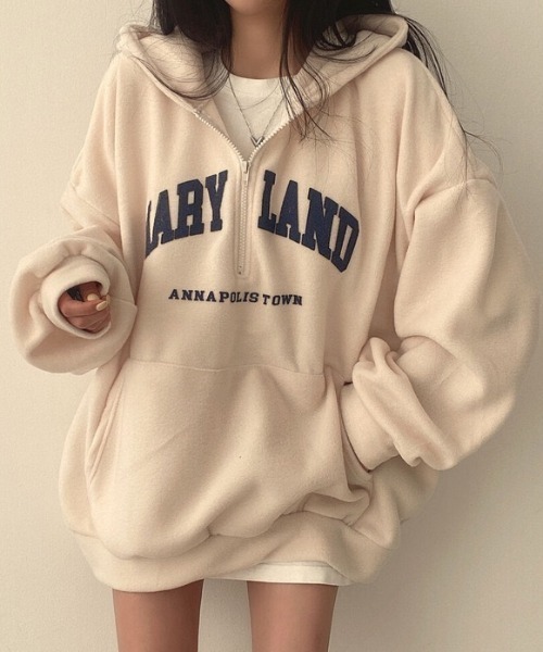 yuue' ( wear )(ユーイ)の「ボアオーバーサイズロゴハーフジップパーカー/フーディー(パーカー・レディース・アイボリー/ブラック・FREE)」の6枚目の写真
