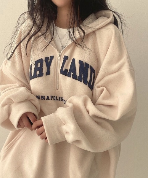 yuue' ( wear )(ユーイ)の「ボアオーバーサイズロゴハーフジップパーカー/フーディー(パーカー・レディース・アイボリー/ブラック・FREE)」の5枚目の写真