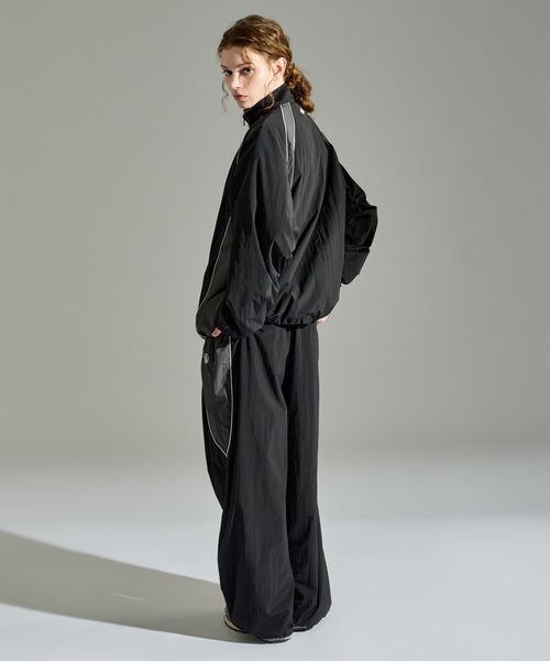 WETTEMPT（ウィテンプト）の「UMBRO WIDE NYLON PANTS / アンブロワイドナイロンパンツ（その他パンツ・メンズ・ブラック/ネイビー・MEDIUM/LARGE）」の18枚目の写真