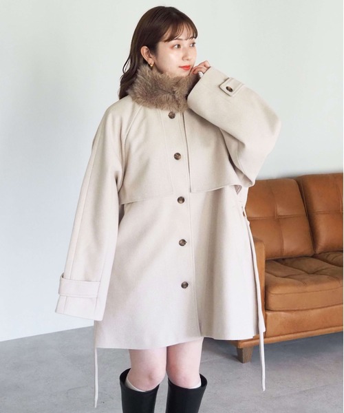 tiptop(ティップトップ)の「ファーティペット付ミドル丈トレンチコート(トレンチコート・レディース・アイボリー/ブラック/チャコールグレー/ダークブラウン・FREE)」の9枚目の写真