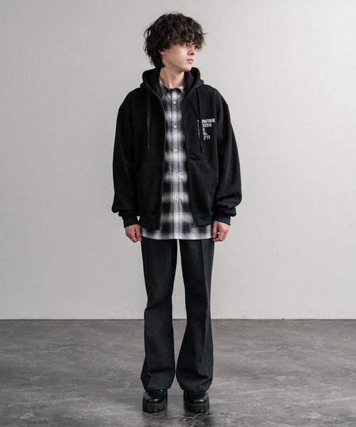 KRIFF MAYER（クリフメイヤー）の「KRIFF MAYER クリフメイヤー オーバーサイズスーベニア刺繍裏起毛長袖フルジップパーカー 2515109（パーカー・メンズ・ブラック/オリーブ/グレー/パープル/レッド/ナチュラル・XL/M/L）」の15枚目の写真