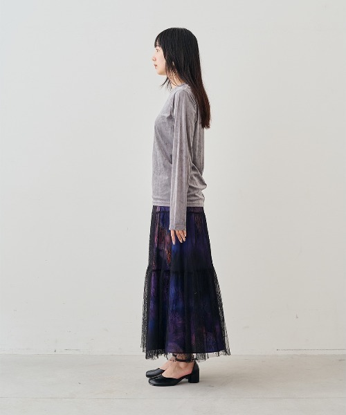 MEDE19F（メデジュウキュウ）の「ＭＥＤＥ１９Ｆ　クラッシュべロア調しなやかトップス（Tシャツ/カットソー・レディース・グレー/ベージュ/ホワイト・M/L/LL）」の8枚目の写真