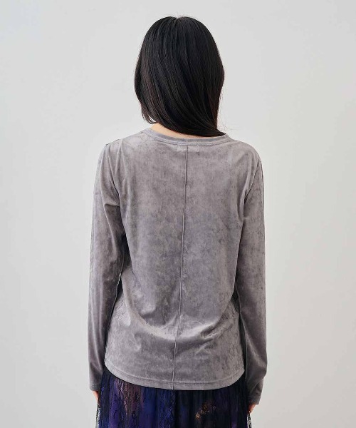 MEDE19F（メデジュウキュウ）の「ＭＥＤＥ１９Ｆ　クラッシュべロア調しなやかトップス（Tシャツ/カットソー・レディース・グレー/ベージュ/ホワイト・M/L/LL）」の14枚目の写真